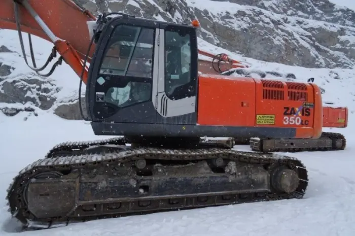 Гусеничный экскаватор Hitachi ZX350LC-3- фото № 17