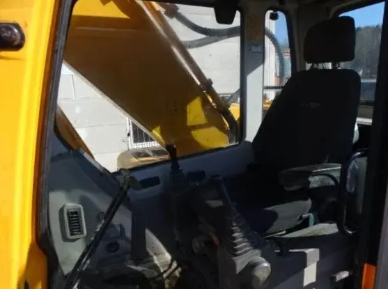 Гусеничный экскаватор Hyundai R210LC-7- фото № 2