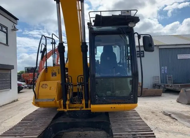 Гусеничный экскаватор JCB JS 130LC. Спецтехника б/у- фото № 8