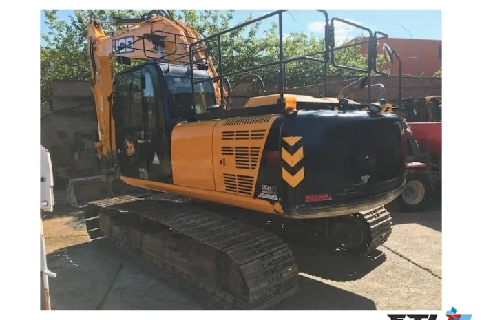 Гусеничный экскаватор JCB JS220LC 2014 г- фото № 4