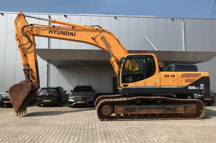 Гусеничный экскаватор Hyundai ROBEX 300 LC-9S- фото № 1