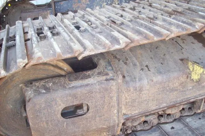 Гусеничный экскаватор DOOSAN DX225LC 2011 года- фото № 4