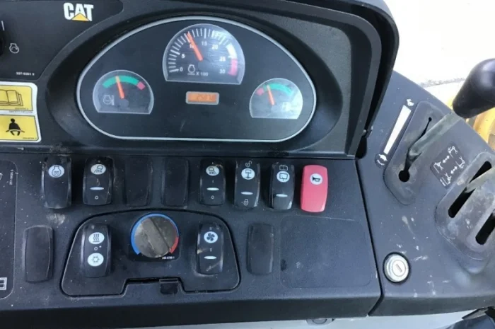 Экскаватор-погрузчик Caterpillar 434f- фото № 9