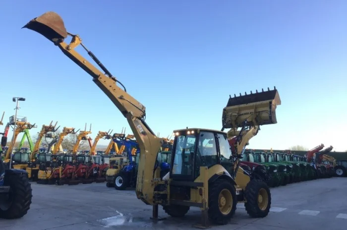 Экскаватор-погрузчик Caterpillar 434f- фото № 3