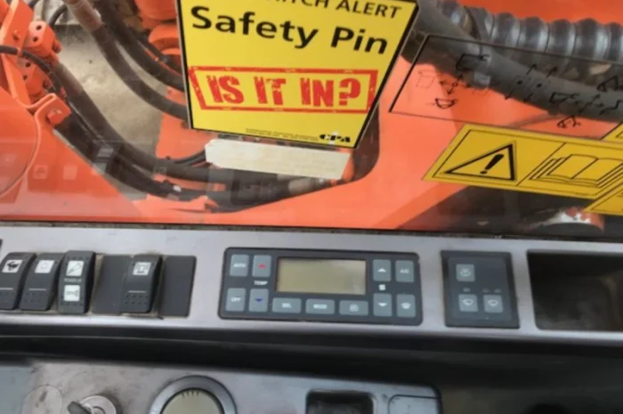 Гусеничный экскаватор Doosan DX 225 LC. Строительная техника б/у- фото № 10