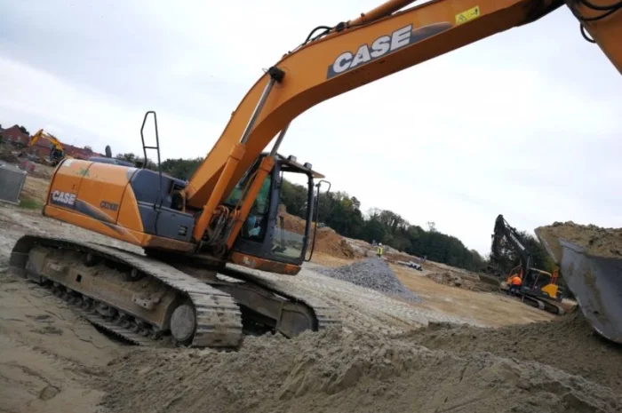 Гусеничный экскаватор Case CX210B- фото № 1