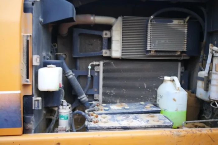 Гусеничный экскаватор Case CX210B- фото № 6