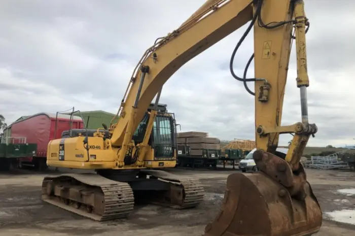 Гусеничный экскаватор Komatsu PC350LC-8- фото № 1