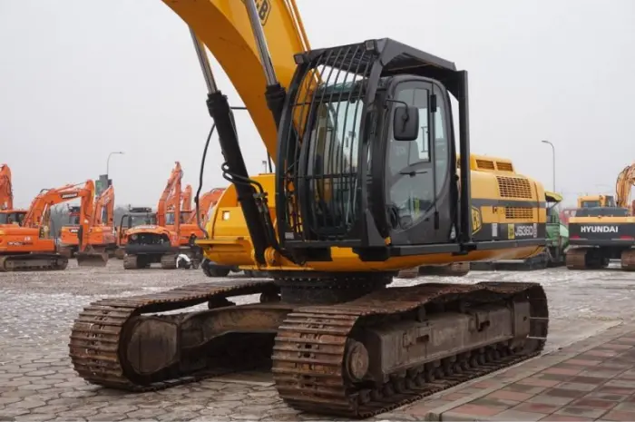 Гусеничный экскаватор JCB JS 360 LC- фото № 1
