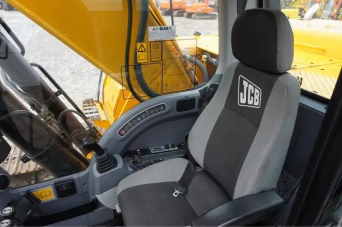 Гусеничный экскаватор JCB JS 360 LC- фото № 5