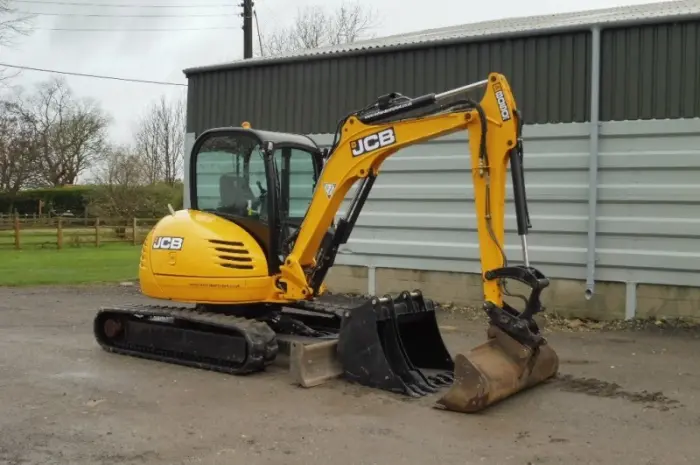 Мини-экскаватор JCB 8050 RTS 2013 года- фото № 1
