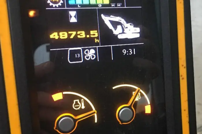 Купить Гусеничный экскаватор JCB JS130 LC- фото № 8