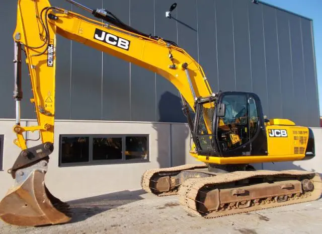 Гусеничный экскаватор JCB JS 220. Гусеничный экскаватор б/у- фото № 1