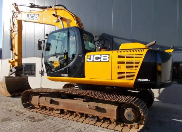 Гусеничный экскаватор JCB JS 220. Гусеничный экскаватор б/у- фото № 18