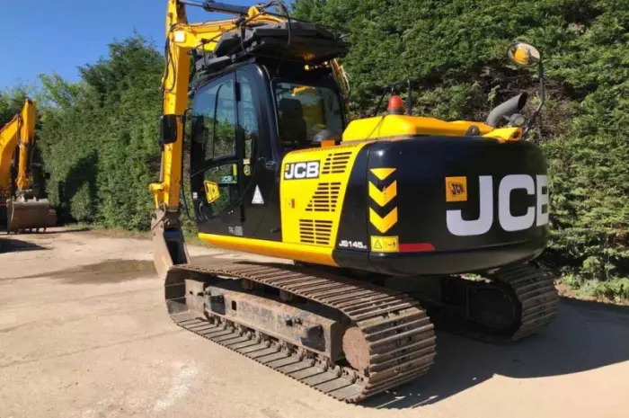 Гусеничный экскаватор JCB JS 145 LC. Экскаватор б/у- фото № 19
