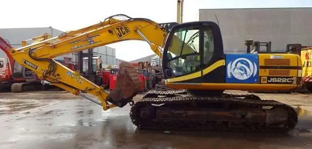 Гусеничный экскаватор JCB. Гусеничный экскаватор JCB JS 220LC- фото № 18