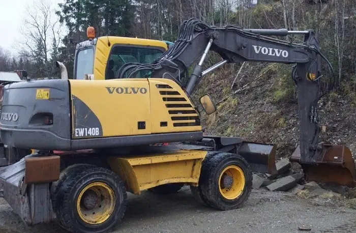 Колесный экскаватор Volvo EW140B в Украине- фото № 14