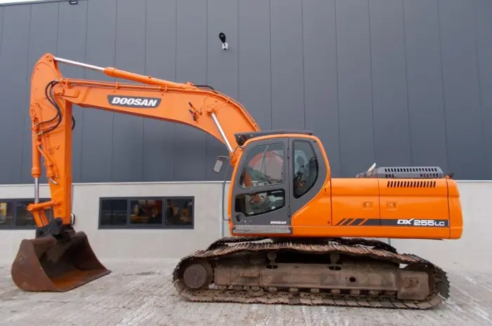 Гусеничный экскаватор Doosan DX 255 LC в Украине- фото № 1
