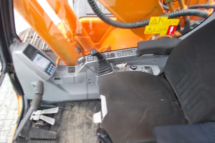Гусеничный экскаватор Doosan DX 255 LC в Украине- фото № 7