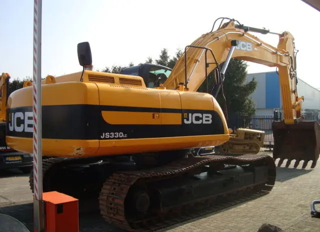 Гусеничный экскаватор JCB JS 330LC- фото № 19
