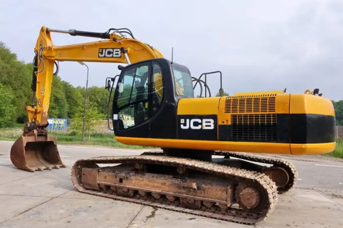 Гусеничный экскаватор JCB JS260 LC- фото № 2