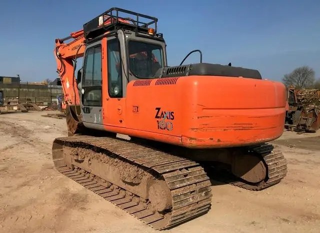 Гусеничный экскаватор Hitachi ZX180- фото № 4