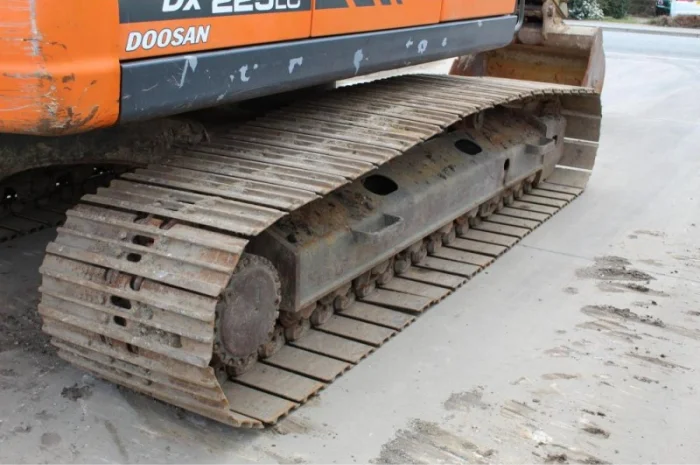 Гусеничный экскаватор Doosan DX225 LC- фото № 5