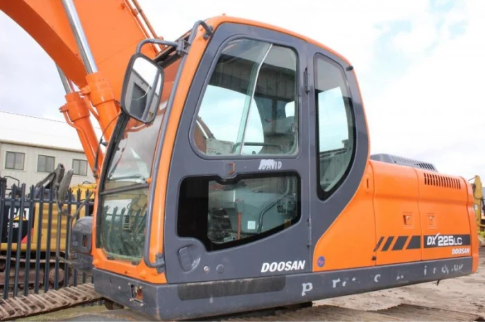 Гусеничный экскаватор Doosan DX225 LC- фото № 6