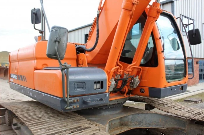 Гусеничный экскаватор Doosan DX225 LC- фото № 7