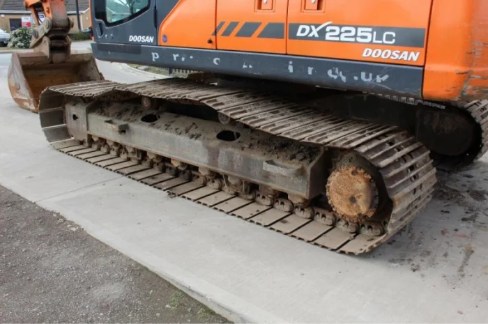 Гусеничный экскаватор Doosan DX225 LC- фото № 8