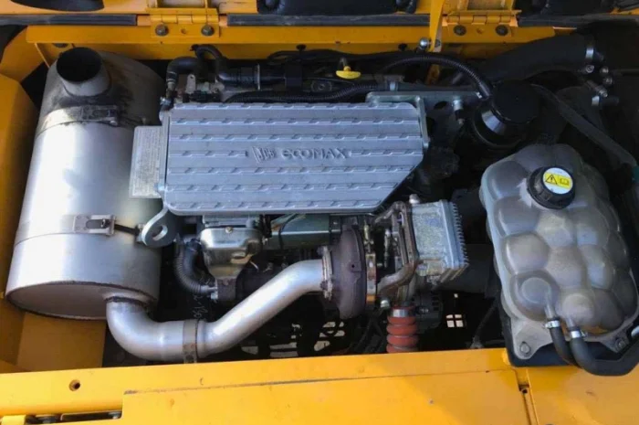 Гусеничный экскаватор JCB JS 145 LC. Экскаватор б/у. Первый владелец- фото № 13