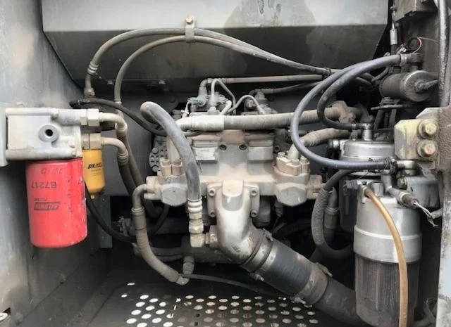 Гусеничный экскаватор Hitachi ZX210LC-3. Строительная техника б/у- фото № 11