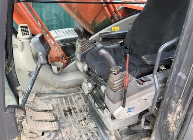 Гусеничный экскаватор Hitachi ZX210LC-3. Строительная техника б/у- фото № 4