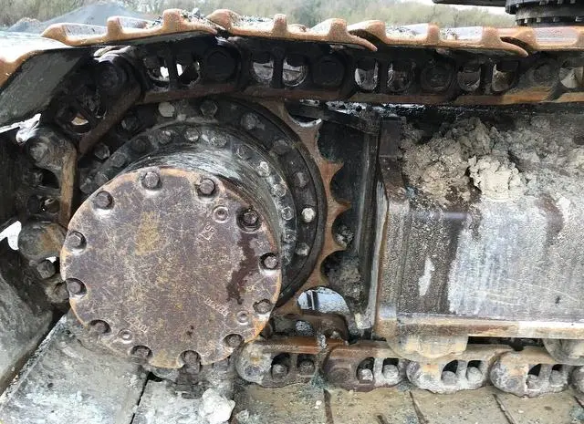 Гусеничный экскаватор Hitachi Zaxis 210LC-3. Гусеничный экскаватор б/у- фото № 10