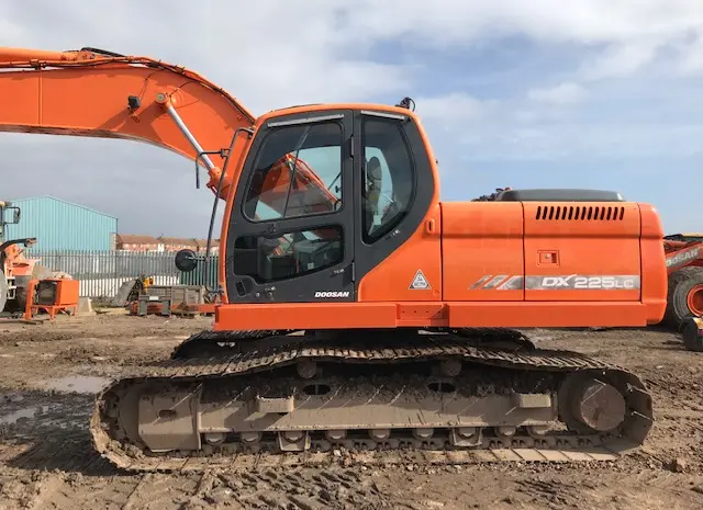 Гусеничный экскаватор Doosan DX225LC. Без пробега по Украине- фото № 1