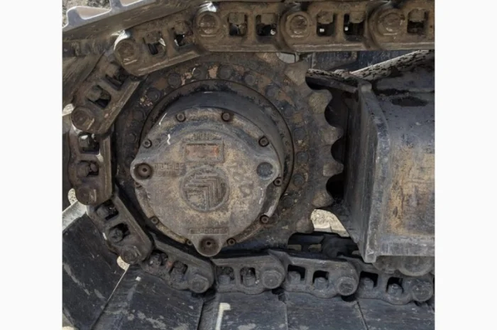 Гусеничный экскаватор JCB JS220 LC. Строительная техника б/у- фото № 2