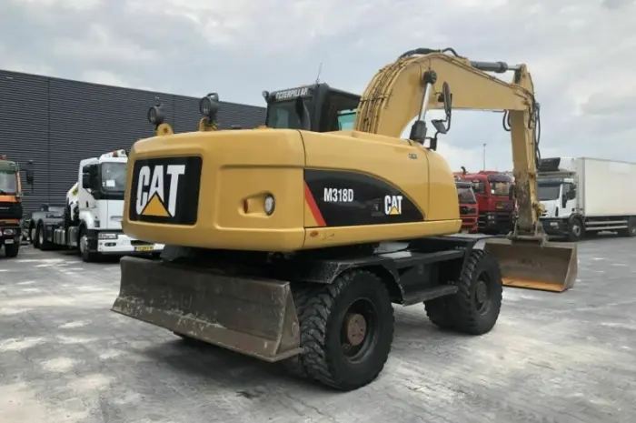 Колесный экскаватор Caterpillar M318D 2008 года- фото № 3