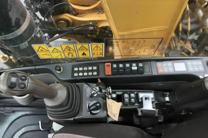 Колесный экскаватор Caterpillar M318D 2008 года- фото № 5