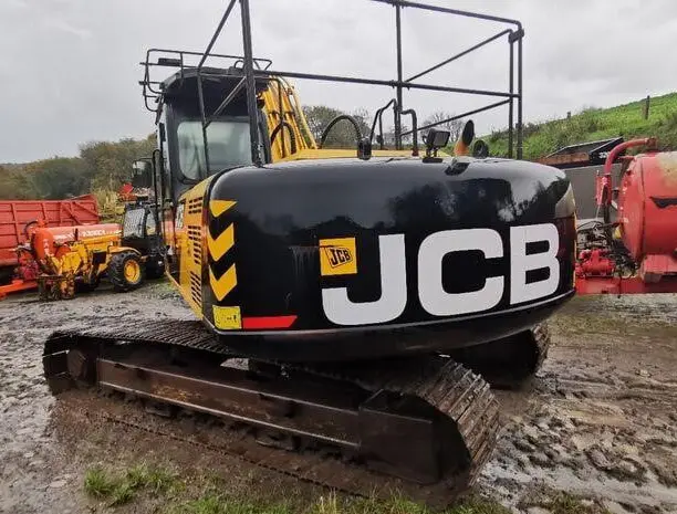 Продам Гусеничний екскаватор JCB JS220LC- фото № 1
