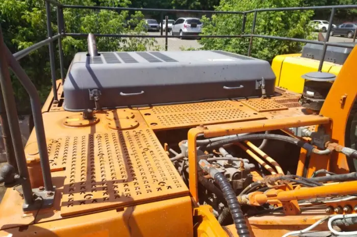 Гусеничный экскаватор DOOSAN DX340LC в Киеве- фото № 2