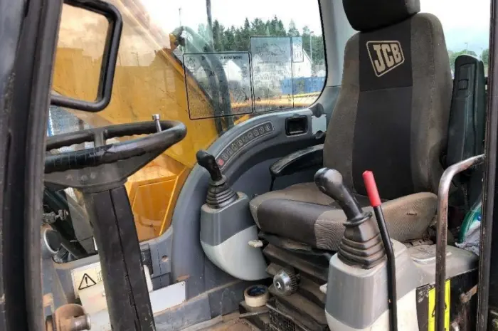 Гусеничный экскаватор JCB JS 160 W в наличии в Киеве- фото № 10