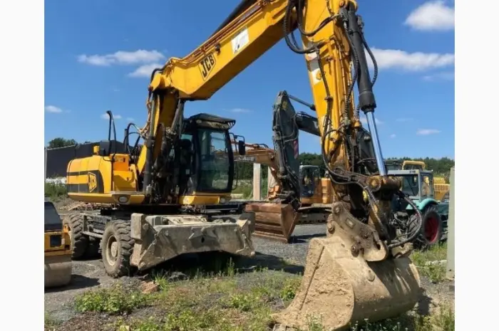 Колесный экскаватор JCB JS 200 W в наличии в Киеве- фото № 2
