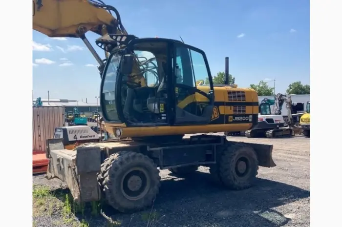 Колесный экскаватор JCB JS 200 W в наличии в Киеве- фото № 4
