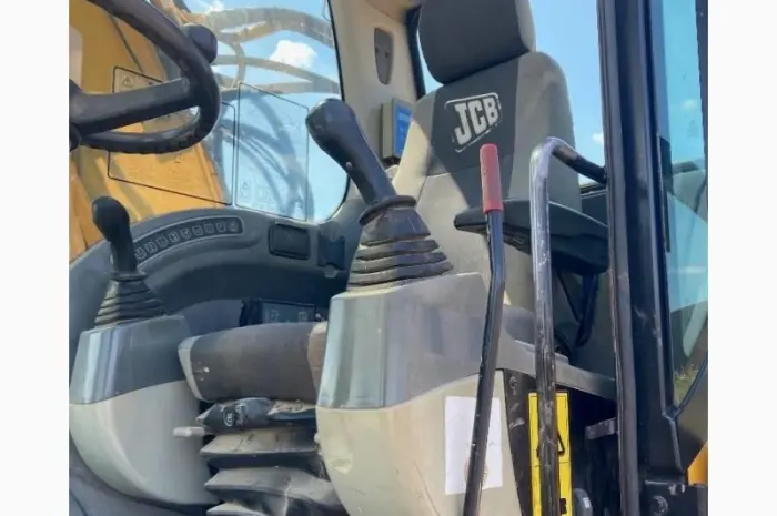 Колесный экскаватор JCB JS 200 W в наличии в Киеве- фото № 6