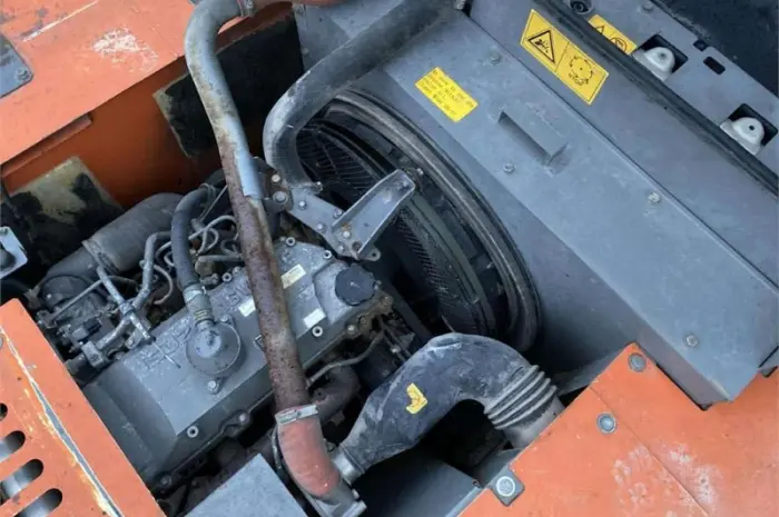 Гусеничный экскаватор Hitachi ZX 250 LC-3 в Киеве- фото № 7