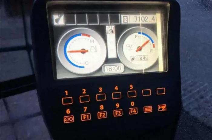 Гусеничный экскаватор Hitachi ZX 250 LC-3 в Киеве- фото № 11