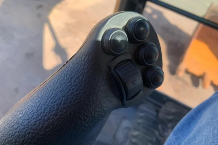 Продам екскаватор Hyundai Robex 260LC-9A Rotortilt GPS- фото № 10