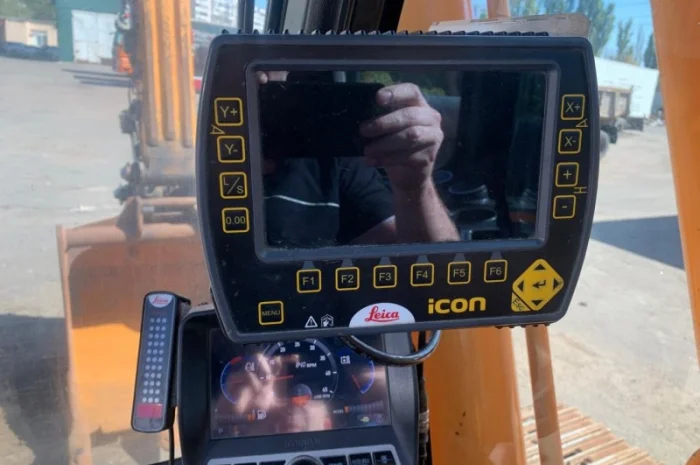 Продам екскаватор Hyundai Robex 260LC-9A Rotortilt GPS- фото № 5