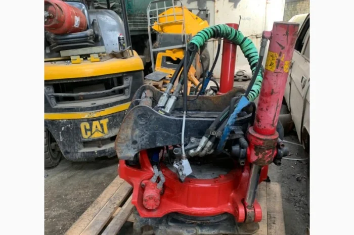 Продам екскаватор Hyundai Robex 260LC-9A Rotortilt GPS- фото № 3