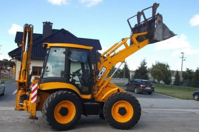 Экскаватор-погрузчик JCB 4CX 2004 года- фото № 10